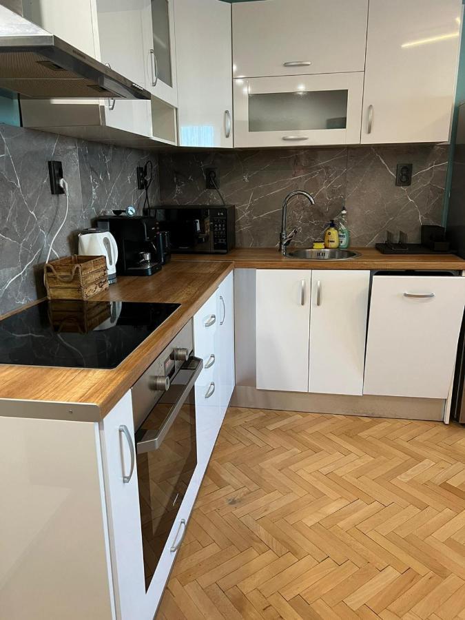 Al Malina 3Bdr Family Apt With Parking Space Near Airport And Iec 索菲亞 外观 照片