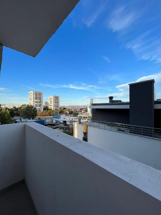 Al Malina 3Bdr Family Apt With Parking Space Near Airport And Iec 索菲亞 外观 照片